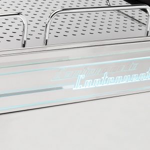 Feature-ECM-Controvento-Due_leuchtet